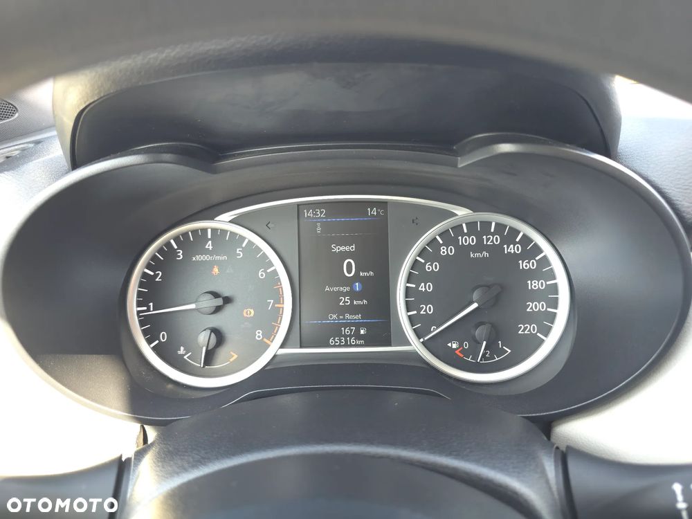 Nissan Micra 1.0 IG-T Visia+ - 22