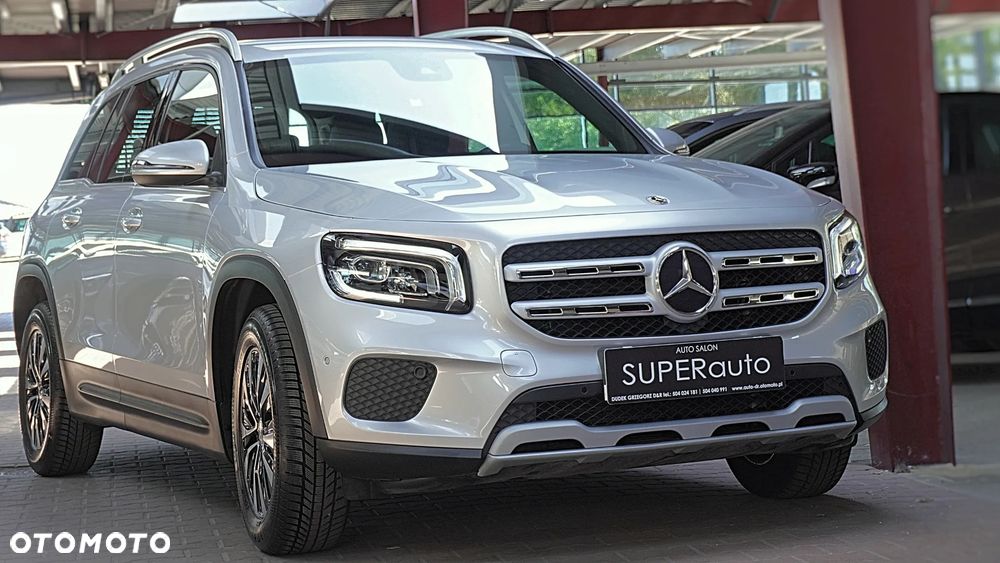 Mercedes-Benz GLB 200 7G-DCT - 3