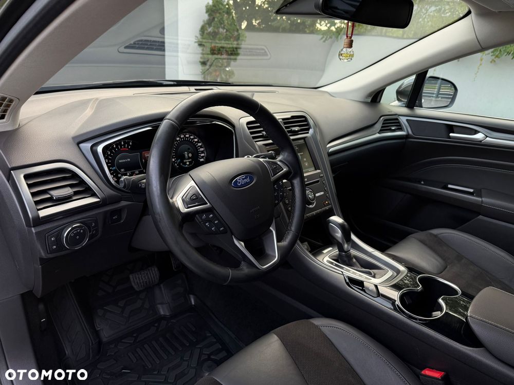 Ford Mondeo 2.0 TDCi Gold Edition PowerShift - 17