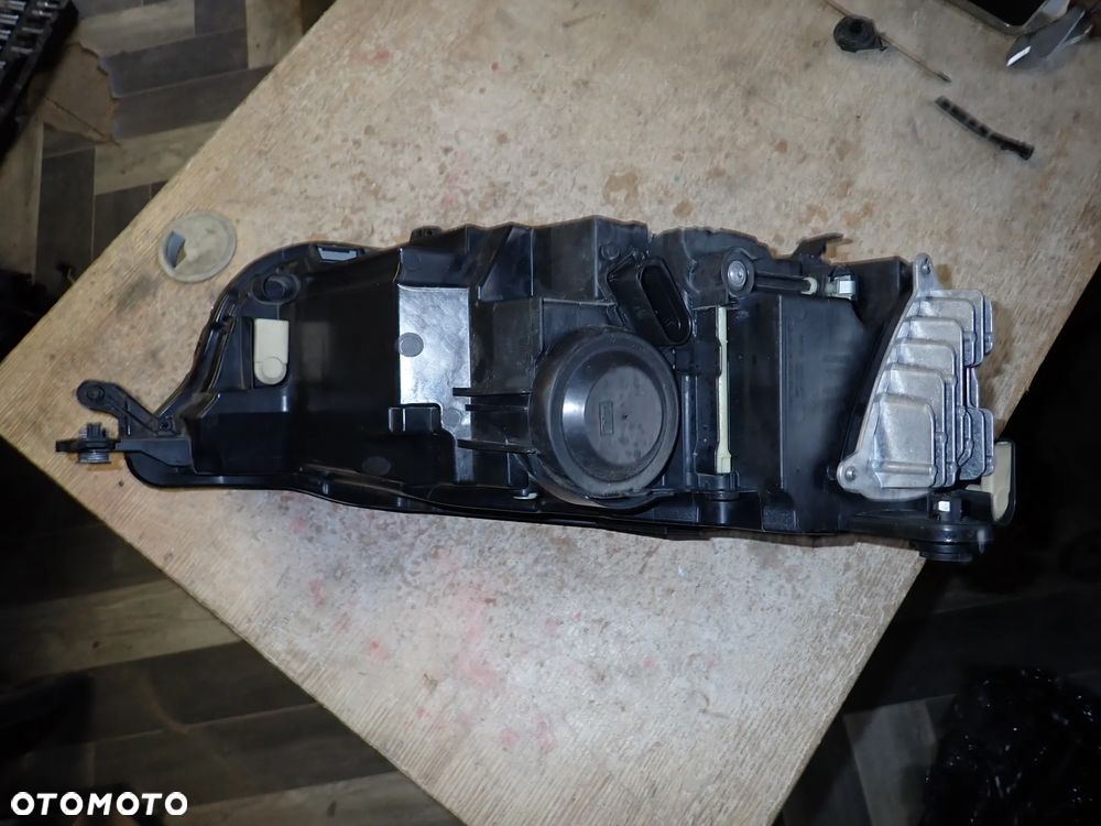 VW T-ROC LAMPA LEWY PRZÓD EUROPA - 3