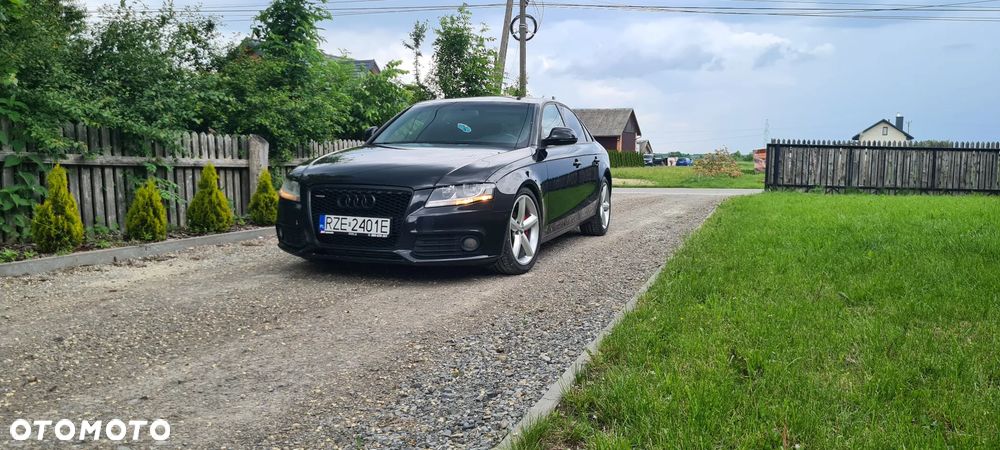 Audi A4 Limousine 2.0 TFSI Quattro - 1