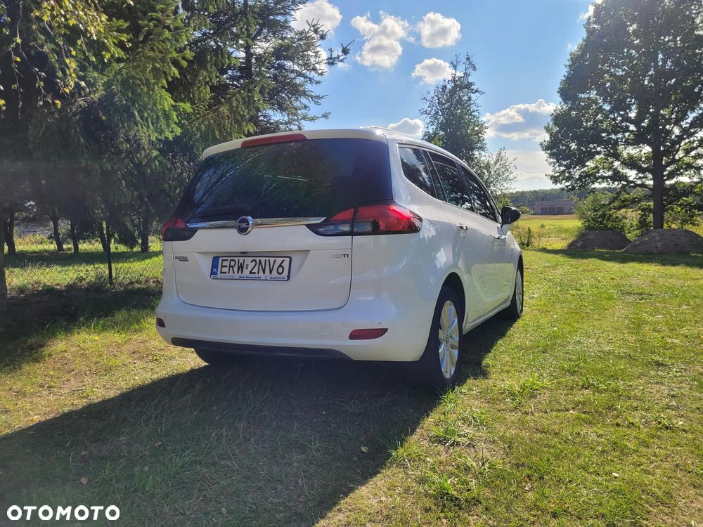 Opel Zafira - 3
