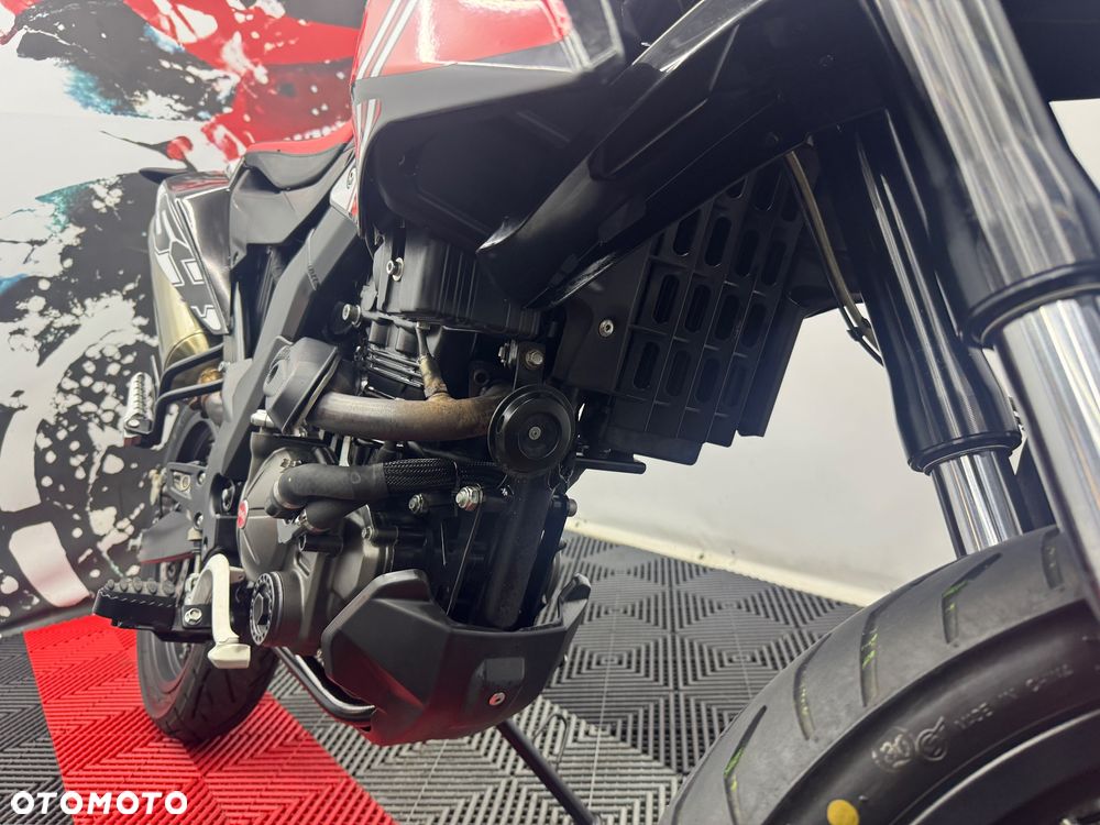 Aprilia SX - 33