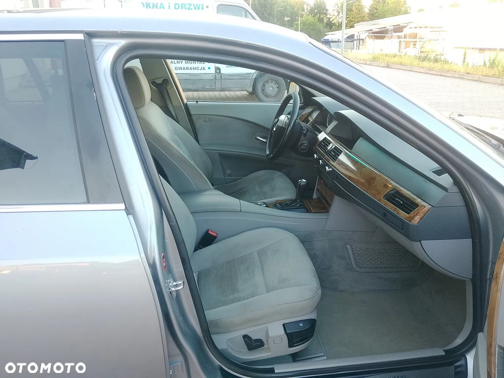 BMW Seria 5 520d - 11