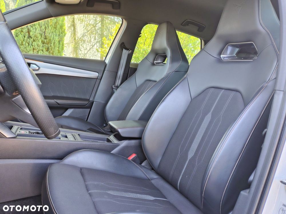 Cupra Formentor 1.4 e-Hybrid VZ DSG - 14