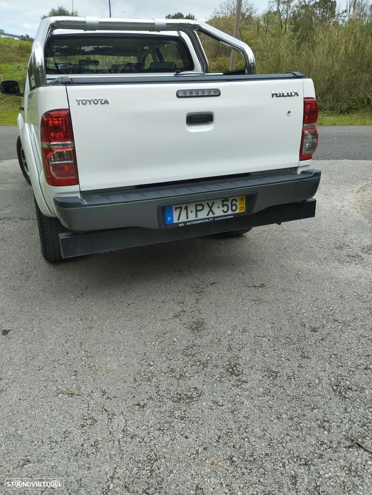 Toyota Hilux 2.5 D-4D 4WD CD AC+PM - 13