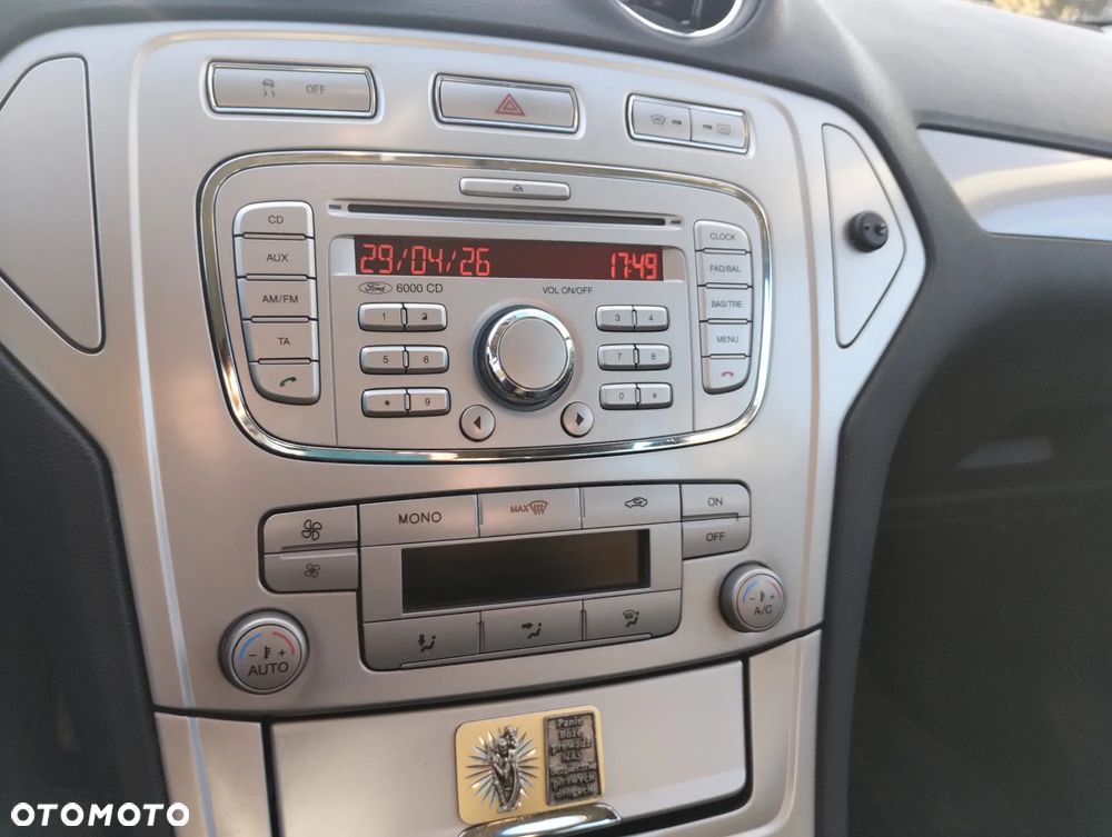 Ford Mondeo 1.8 TDCi Trend - 9