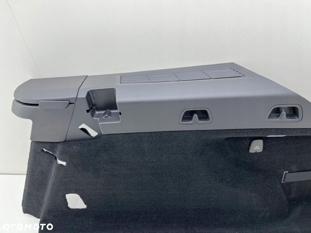 VOLVO V90 BOCZEK TAPICERKA BAGAŻNIKA PRAWY TYŁ 31426175 - 3