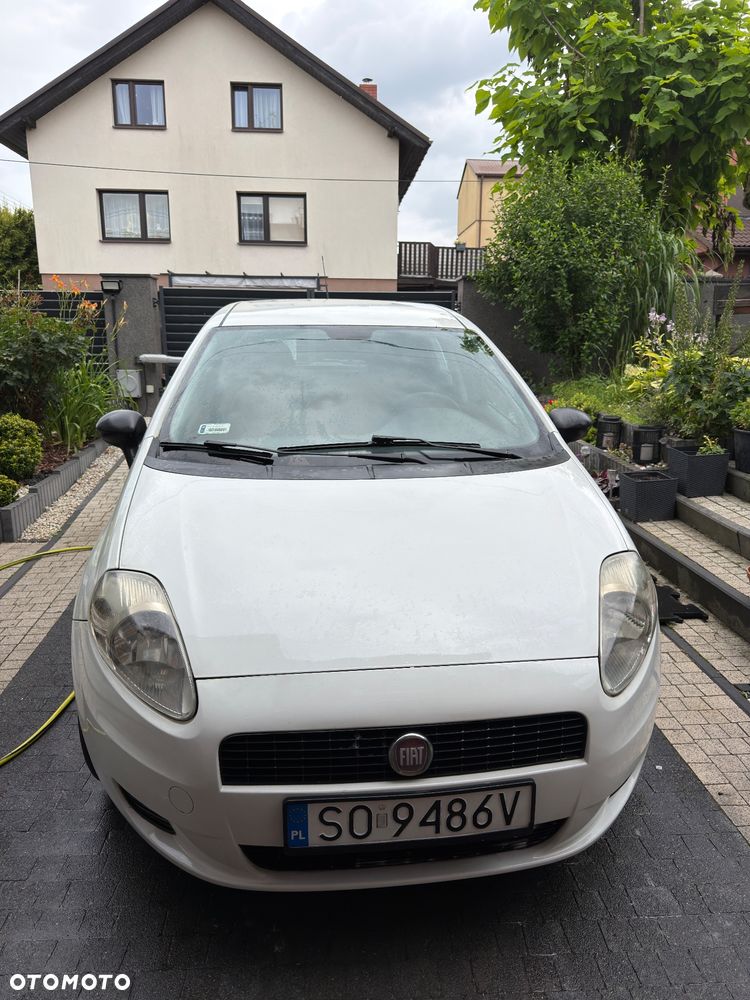 Fiat Grande Punto - 2