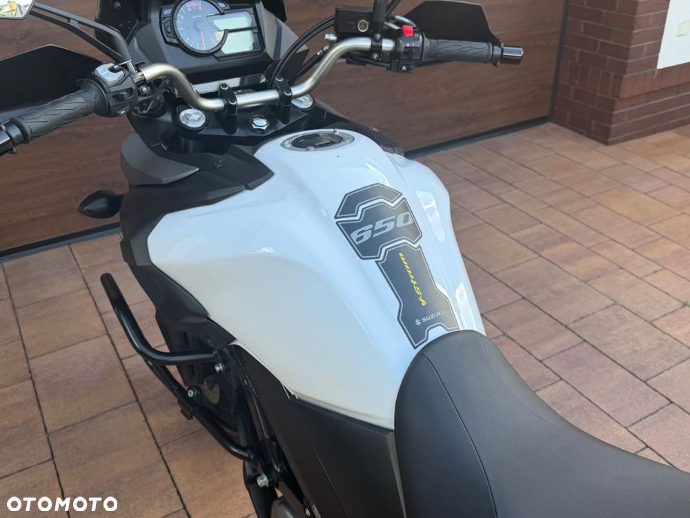 Suzuki V-STROM - 7
