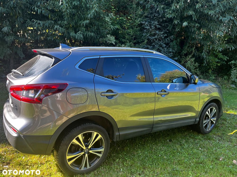 Nissan Qashqai - 1