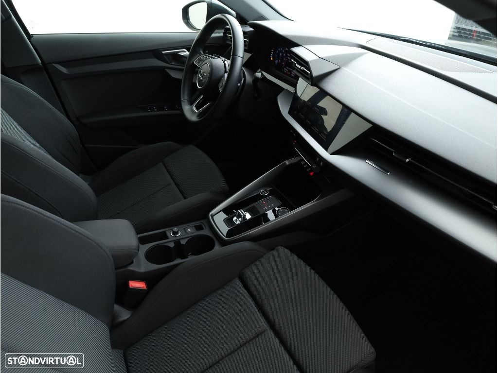 Audi A3 Limousine 30 TFSI S line S tronic - 14