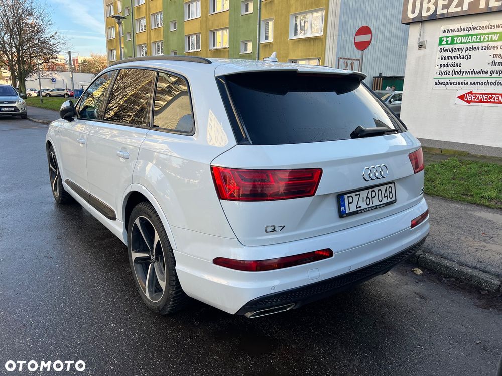Audi Q7 - 2
