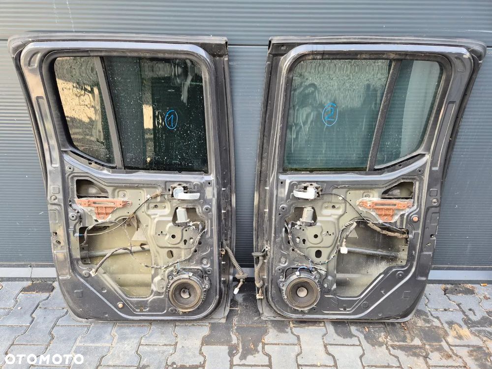 DRZWI NISSAN NAVARA III D40 - 8