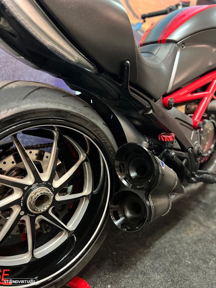 Ducati Diavel Carbon - 7