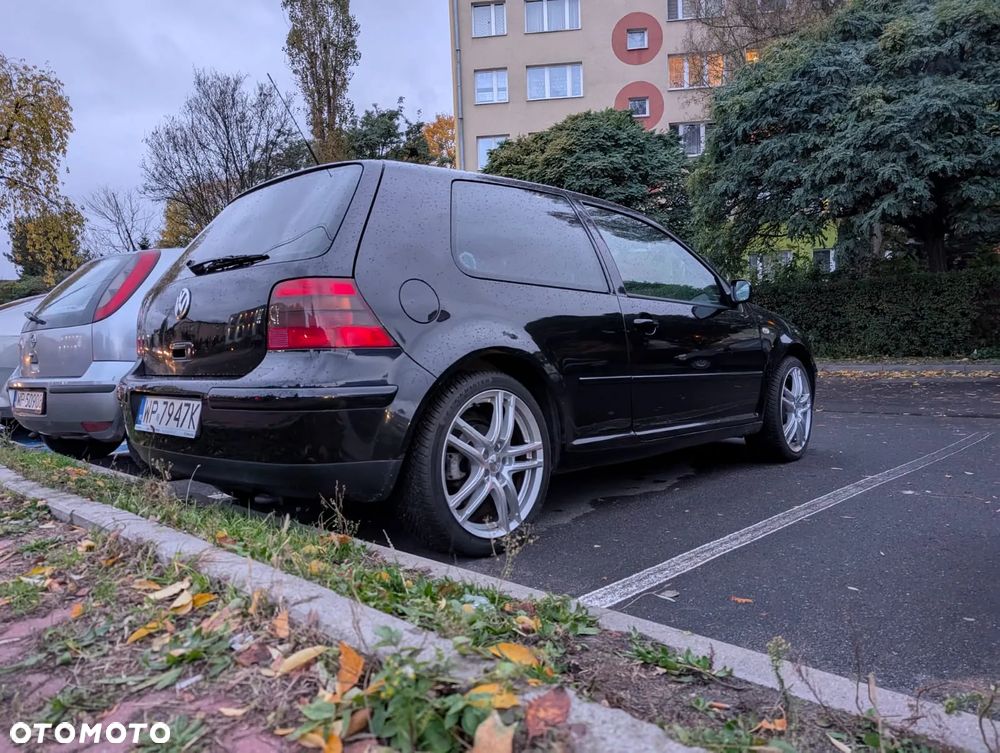 Volkswagen Golf IV 2.3 V5 GTI - 1