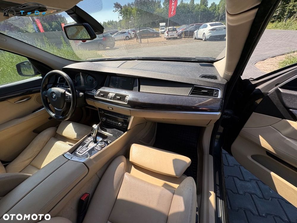 BMW 5GT 530d - 24