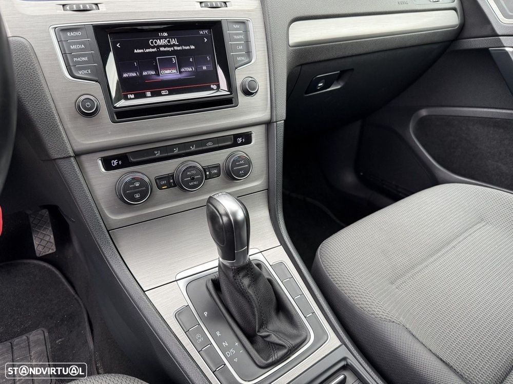 VW Golf 1.6 TDi Confortline DSG - 3