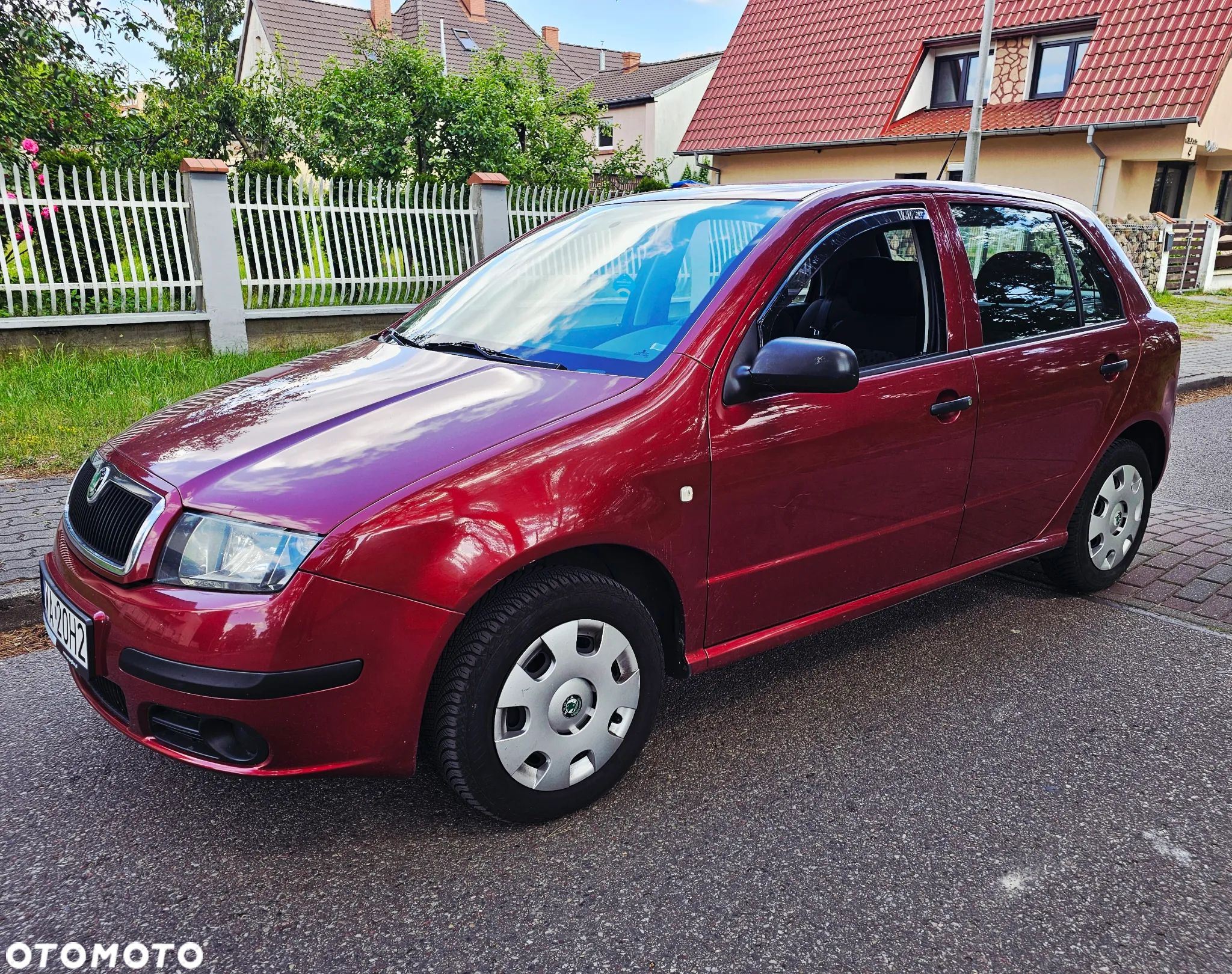 Skoda Fabia 1.2 HTP Cool Edition - 1