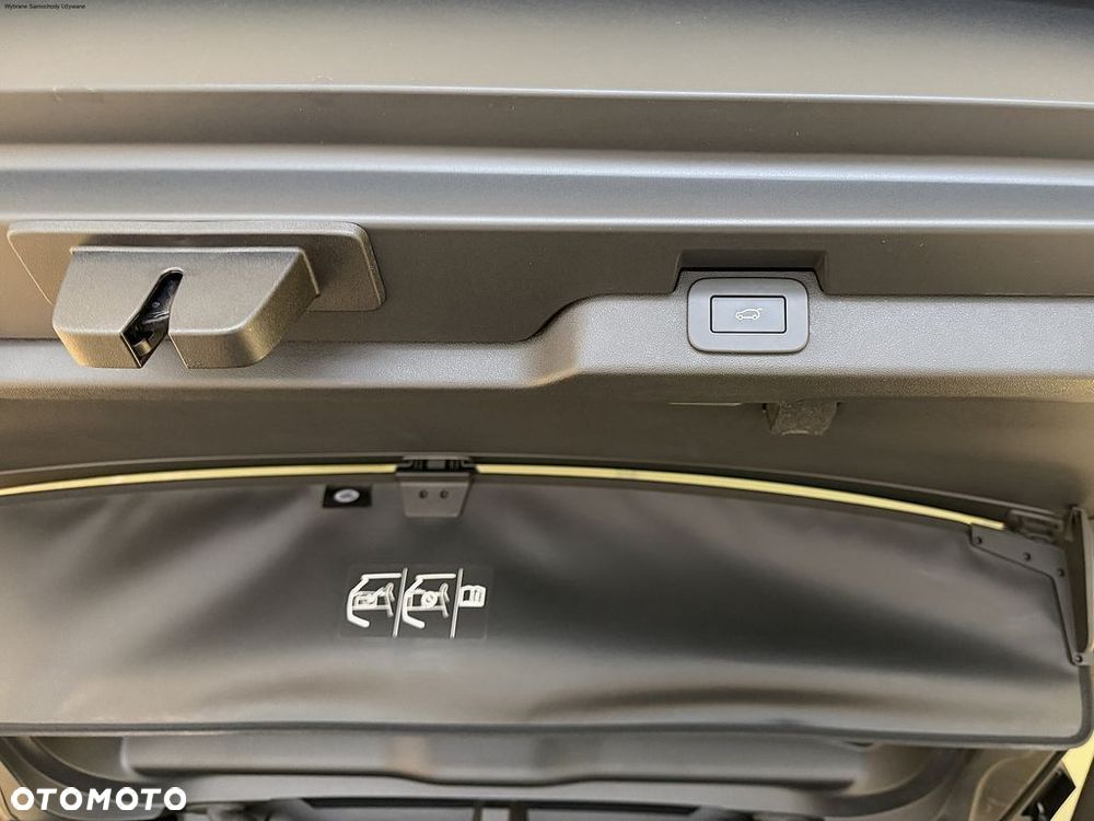 Land Rover Discovery - 26