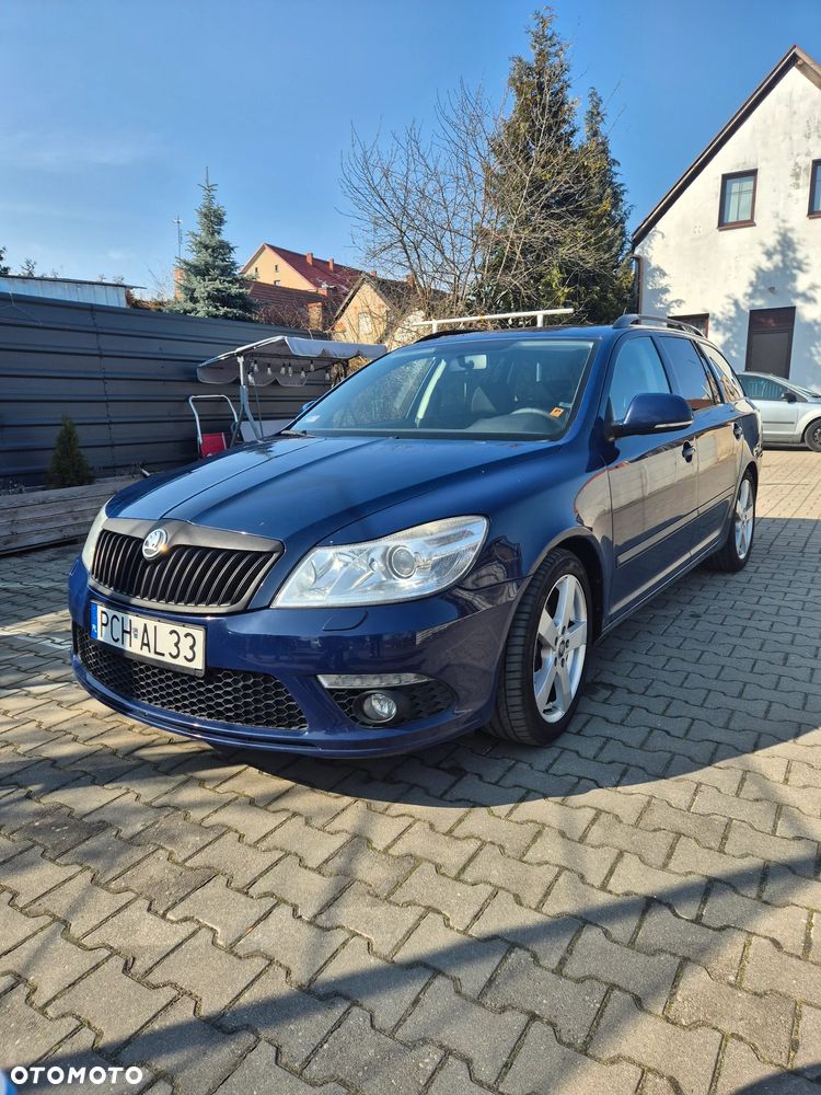 Skoda Octavia 1.6 TDI Elegance DSG - 1