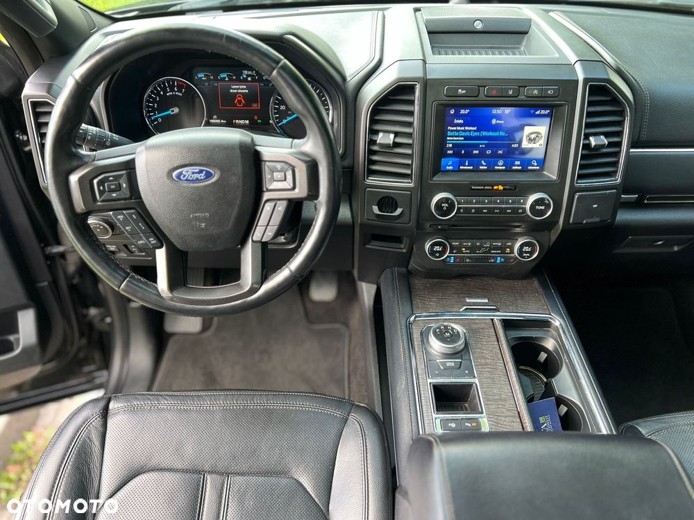 Ford Expedition - 20