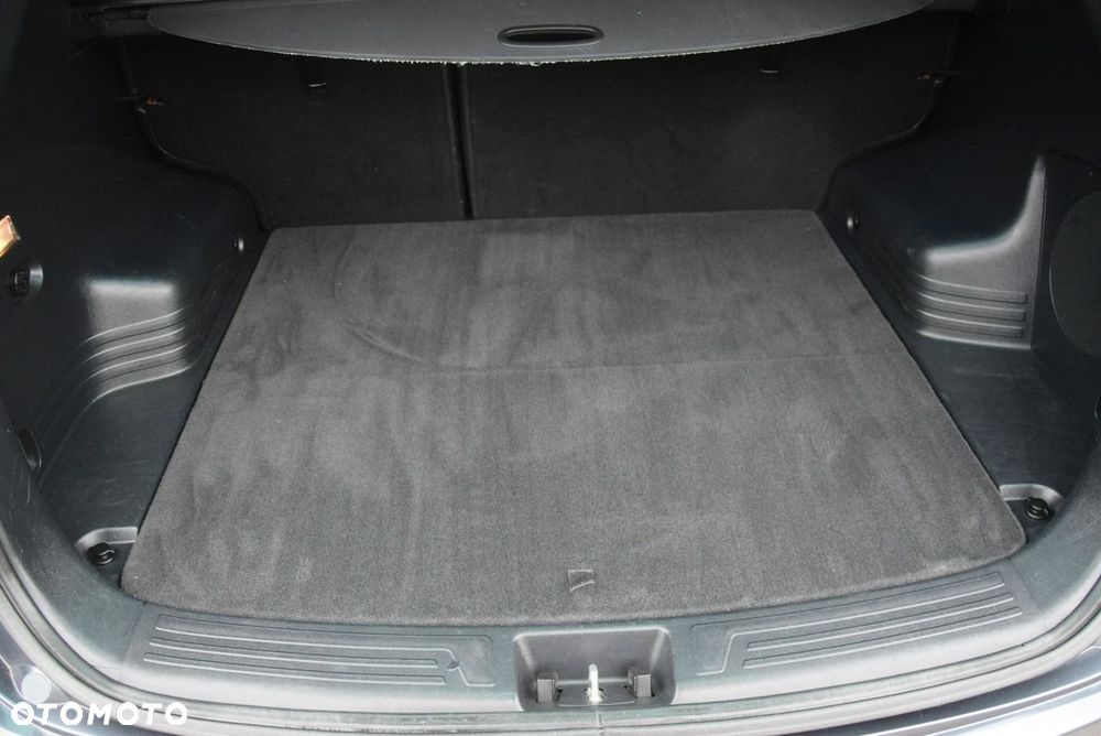 Hyundai ix35 2.0 2WD Comfort - 24
