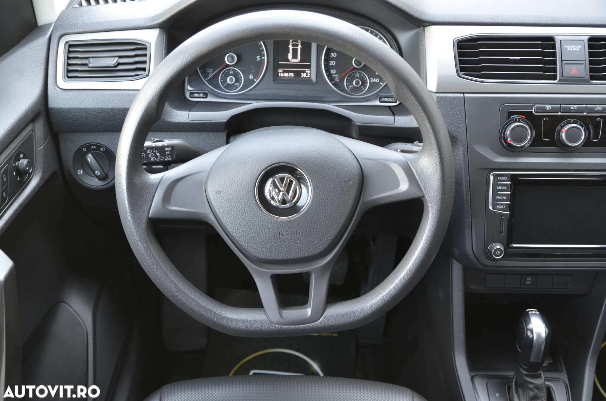 Volkswagen Caddy Maxi 2.0 TDI 90 kW DSG - 13