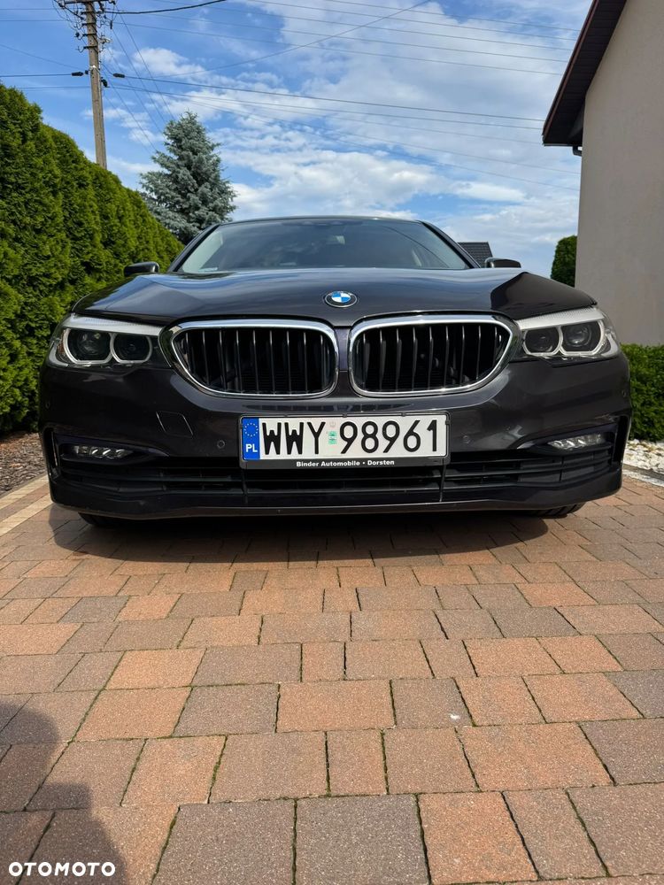 BMW Seria 5 520d Luxury Line - 3