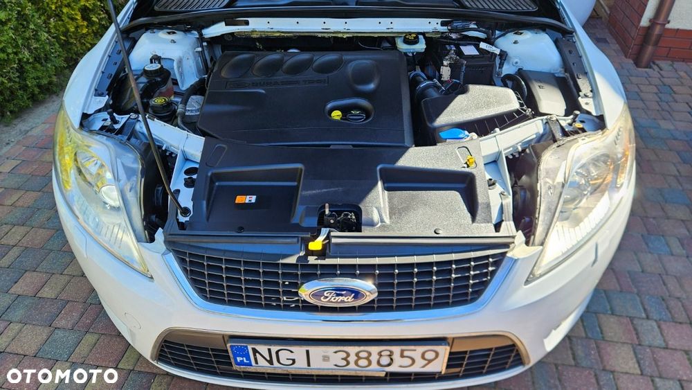 Ford Mondeo 2.0 TDCi Titanium X - 13