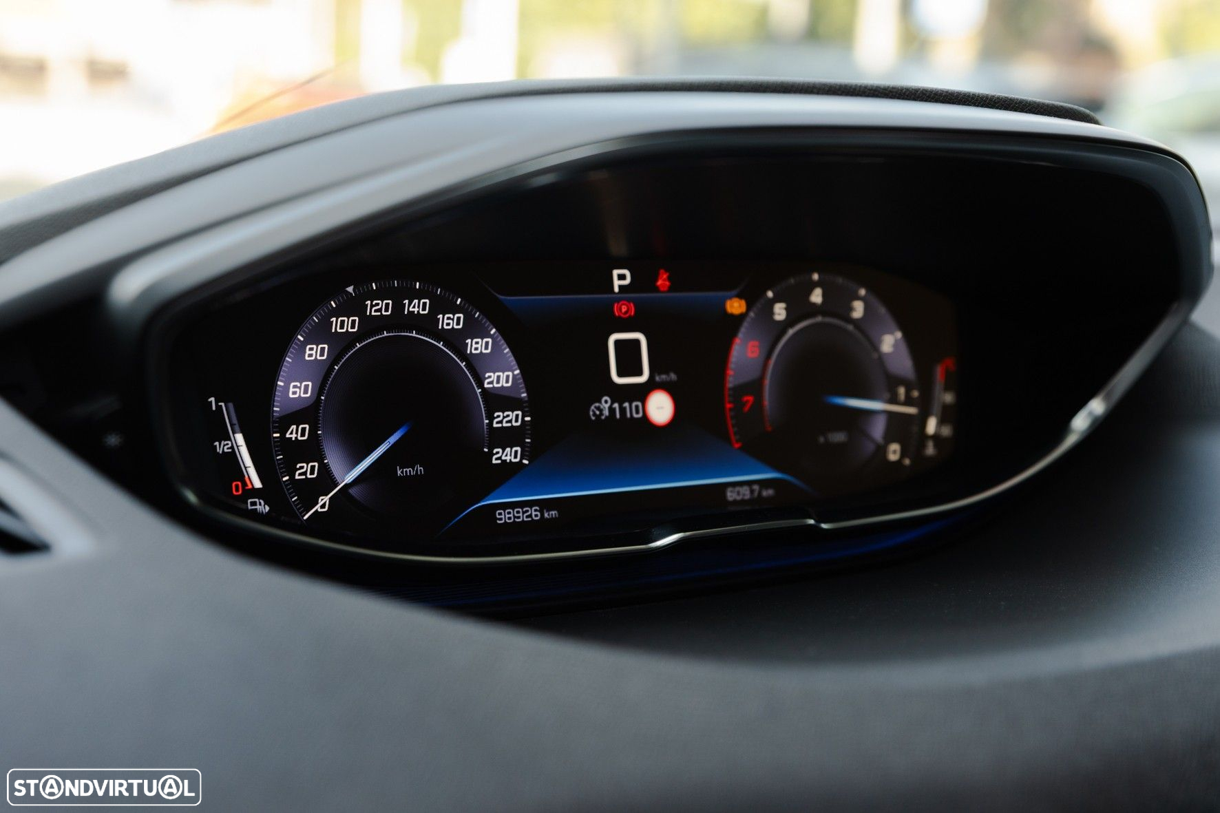 Peugeot 5008 1.2 PureTech Allure EAT8 - 13