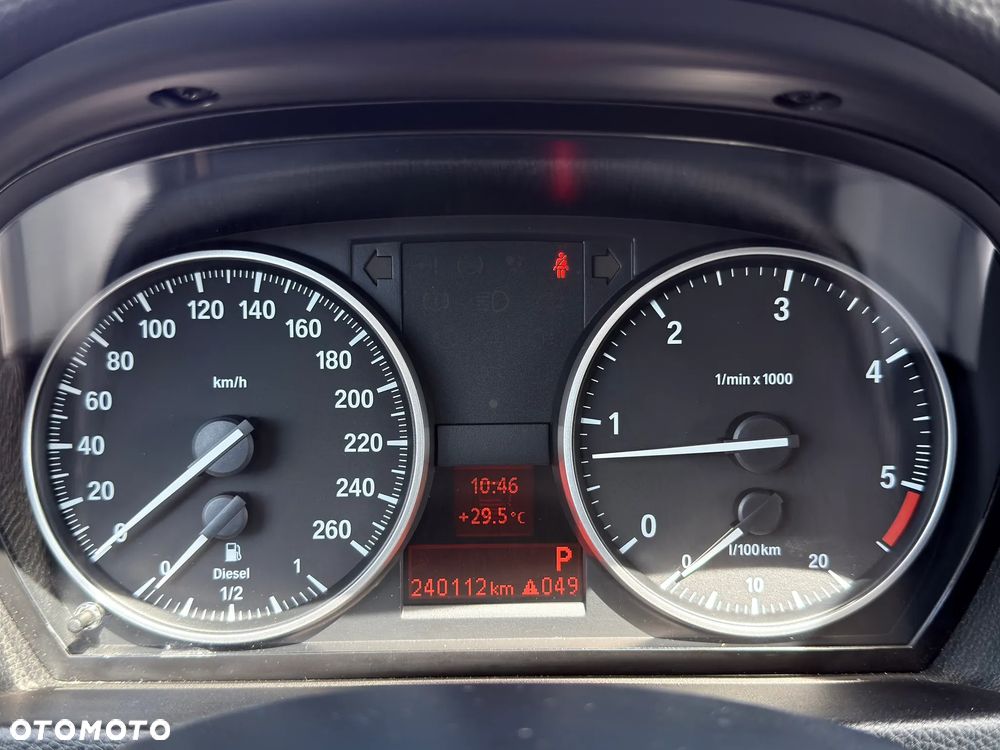 BMW Seria 3 320d xDrive DPF Edition Lifestyle - 26