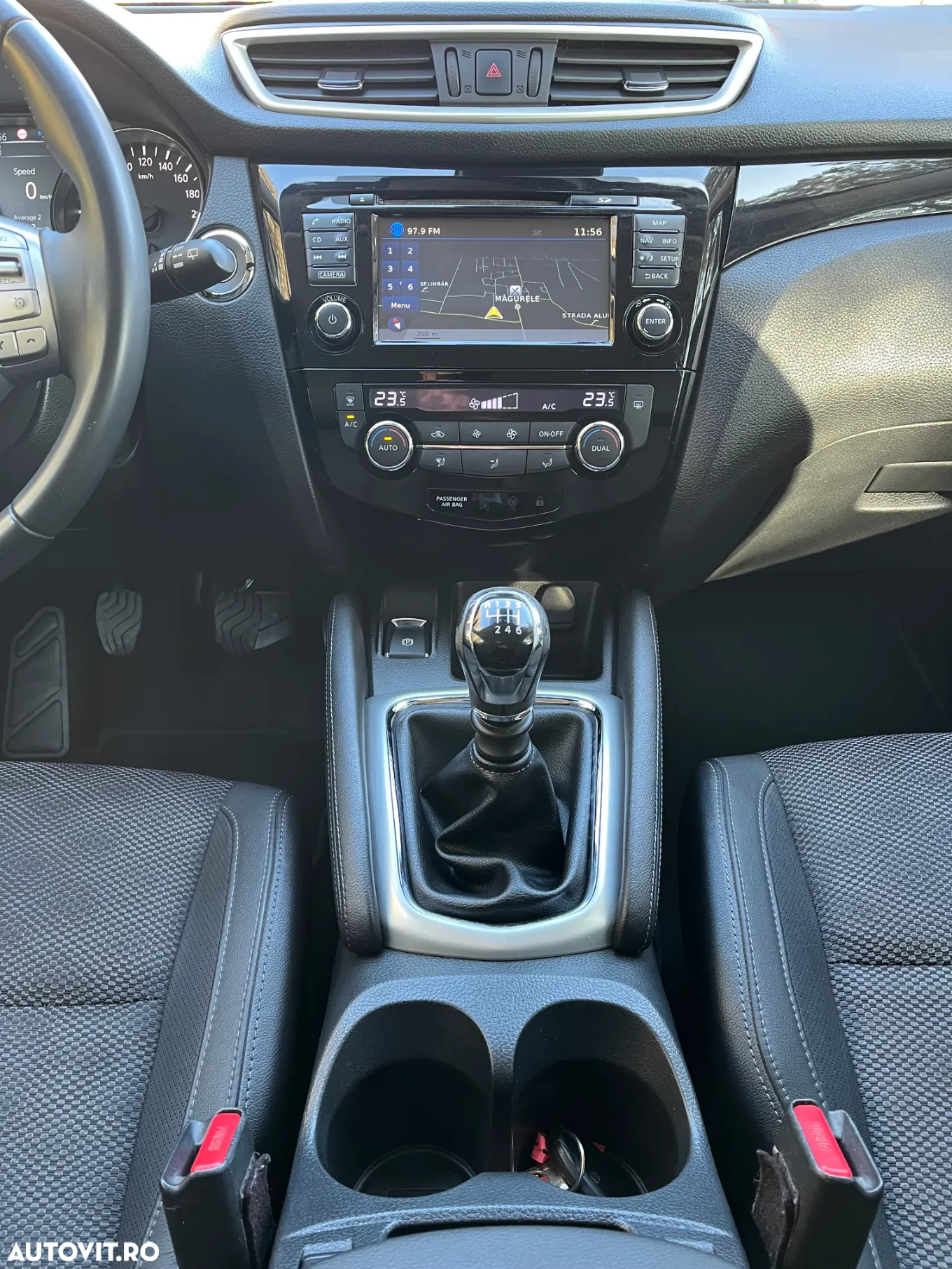 Nissan Qashqai 1.6 DCI TEKNA - 14