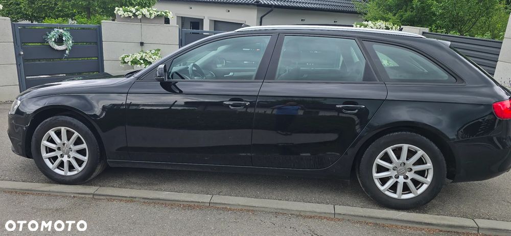 Audi A4 Avant - 6