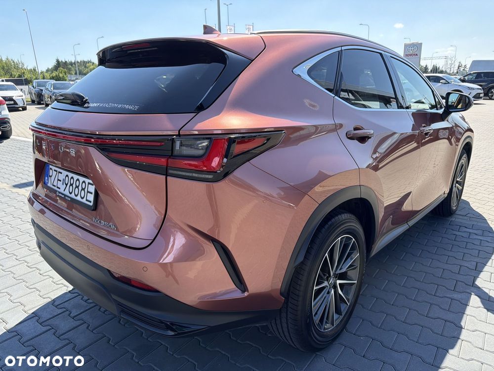 Lexus NX 350h Prestige AWD - 30