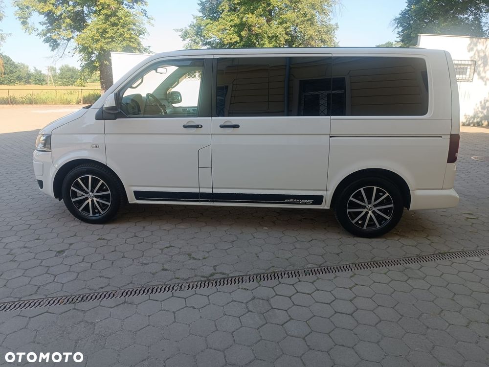Volkswagen Multivan - 8