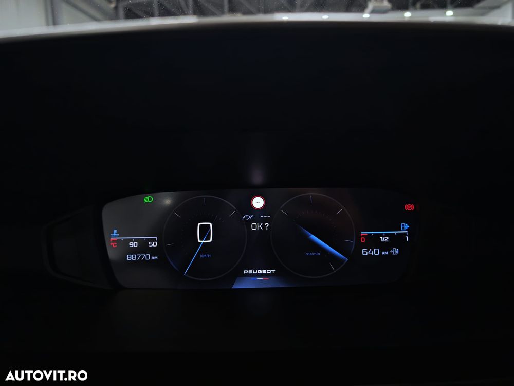 Peugeot 308 1.2 L PureTech Turbo S&S Active Pack - 25