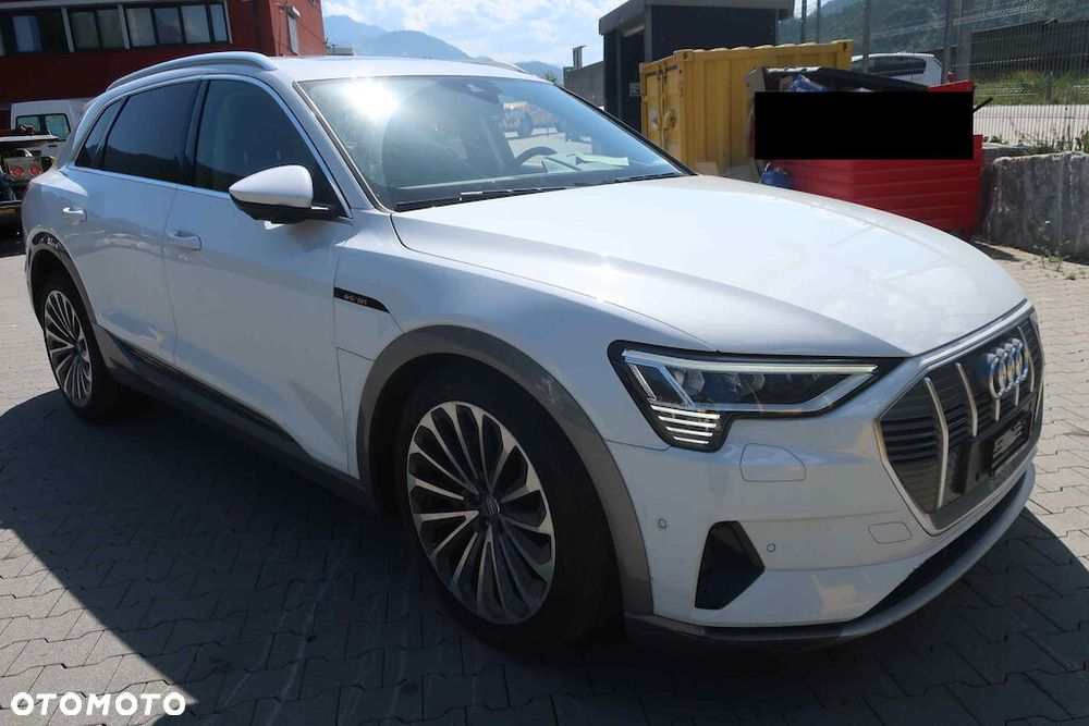 Audi e-tron 55 Quattro Advanced - 1