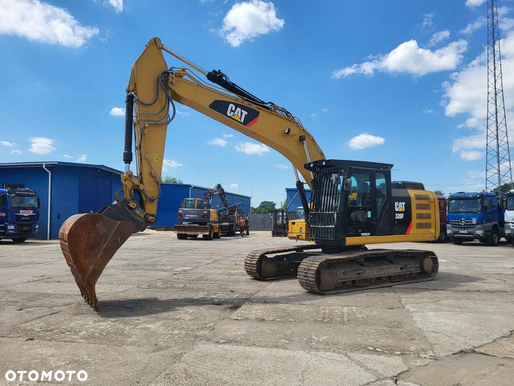 Caterpillar 320 FL spr z Niemiec oryginał