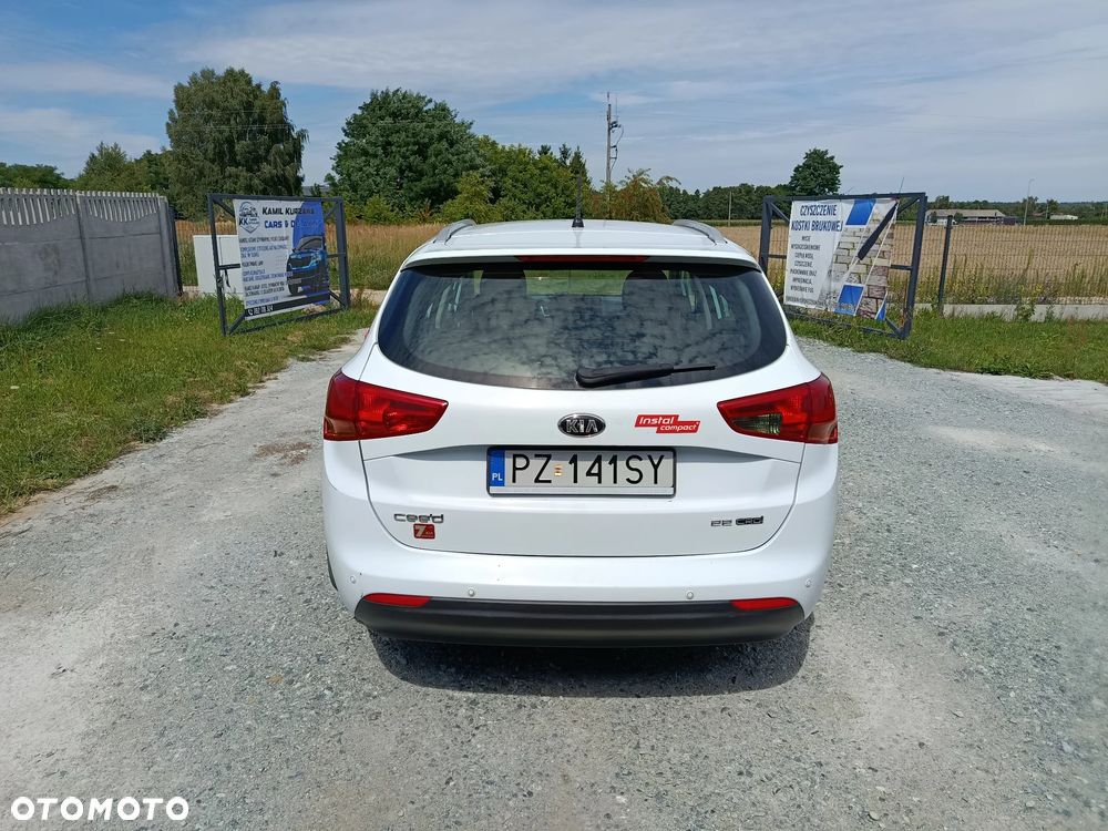 Kia Ceed 1.6 CRDi L - 8