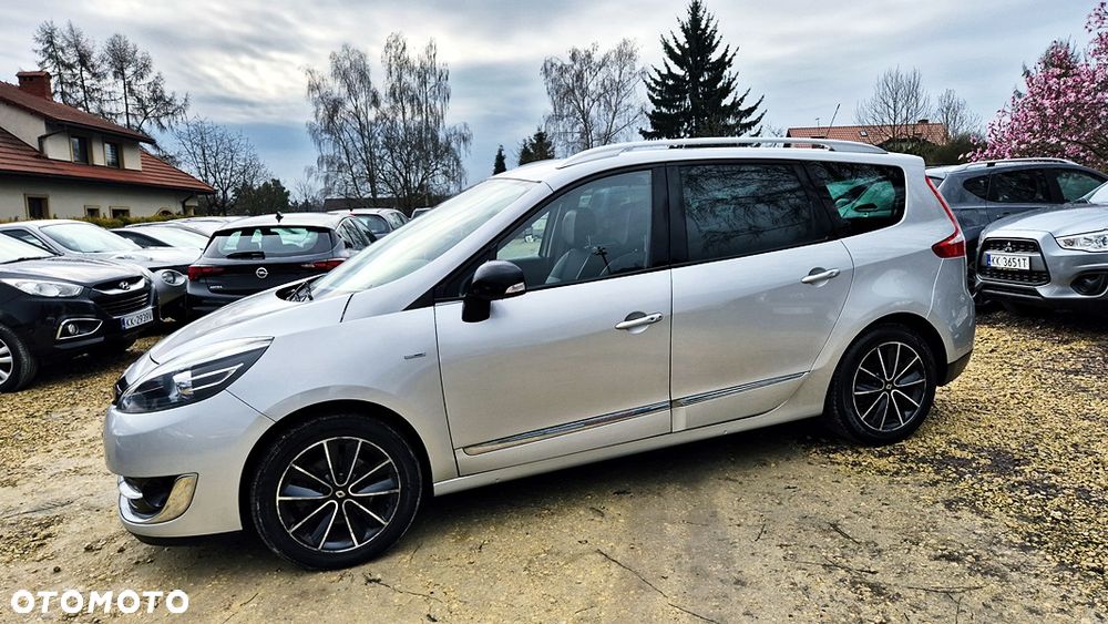 Renault Grand Scenic 2.0 16V 140 CVT Bose Edition - 23