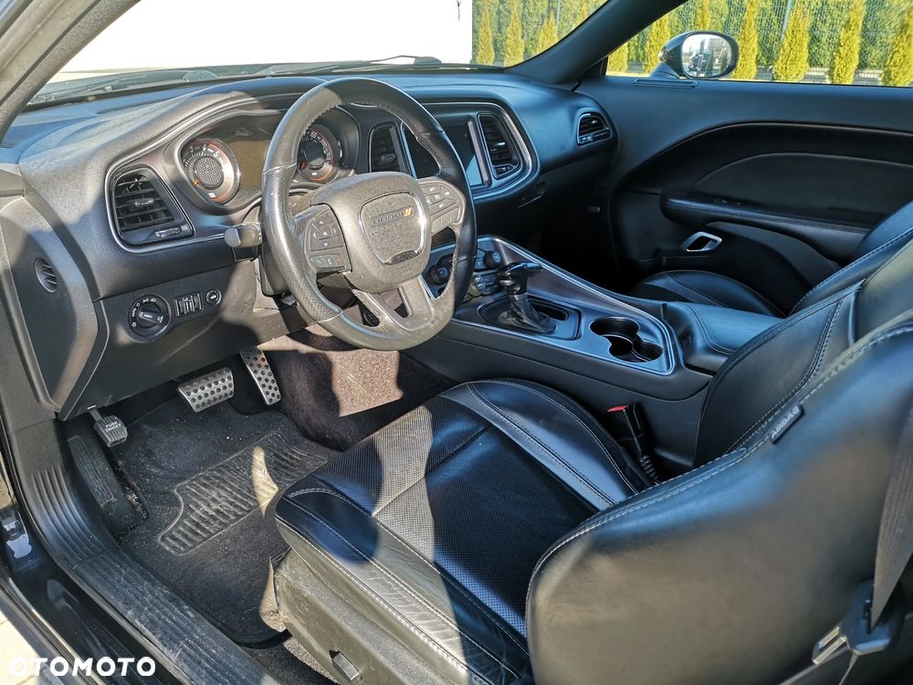 Dodge Challenger Automatik R/T Plus - 11