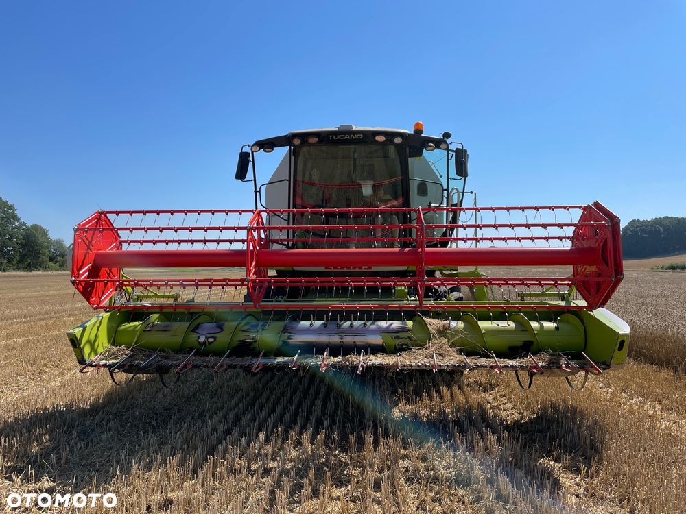Claas Tucano 420 - 15