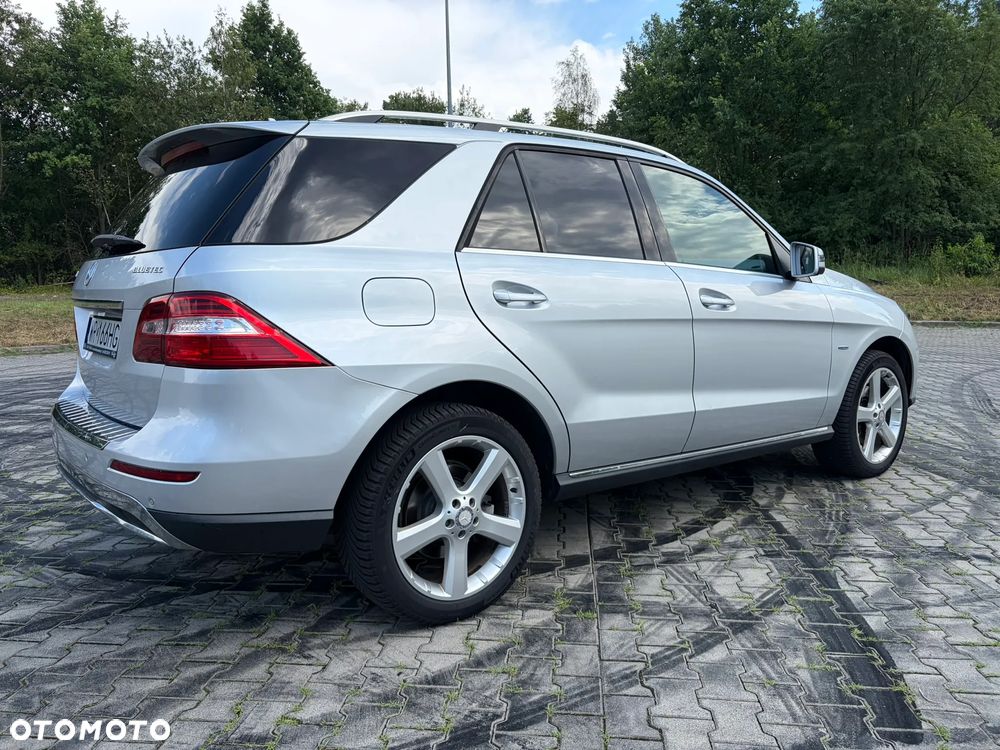 Mercedes-Benz ML 350 BlueTEC 4-Matic - 5