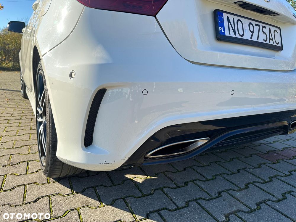 Mercedes-Benz Klasa A 220 4-Matic AMG Line - 8