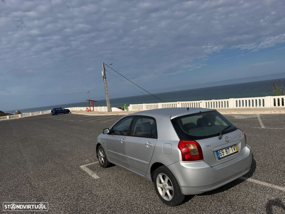 Toyota Corolla 1.4 SE - 6