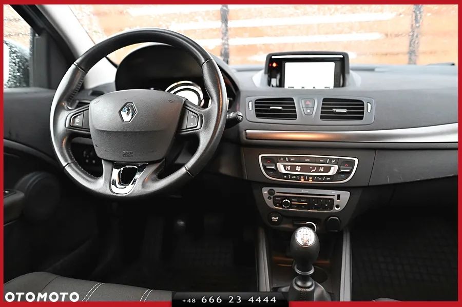 Renault Megane ENERGY TCe 130 Start & Stop LIMITED - 22