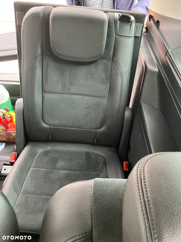 Volkswagen Sharan 2.0 TSI Highline DSG - 16