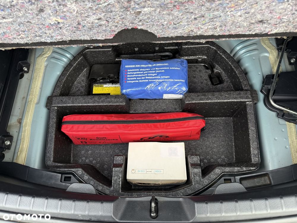 Toyota Yaris - 18