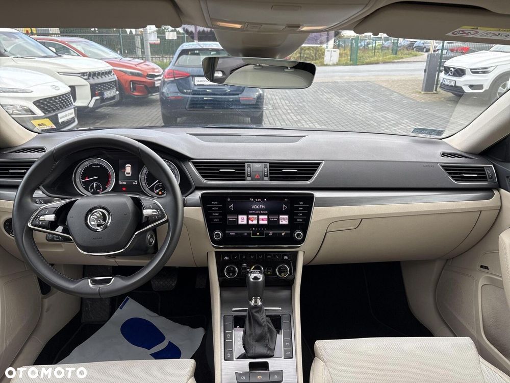 Skoda Superb 2.0 TSI Style DSG - 22